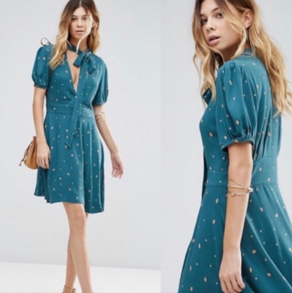 NWT Free People Tie Neck Plunge Dress - Green - Sz 4